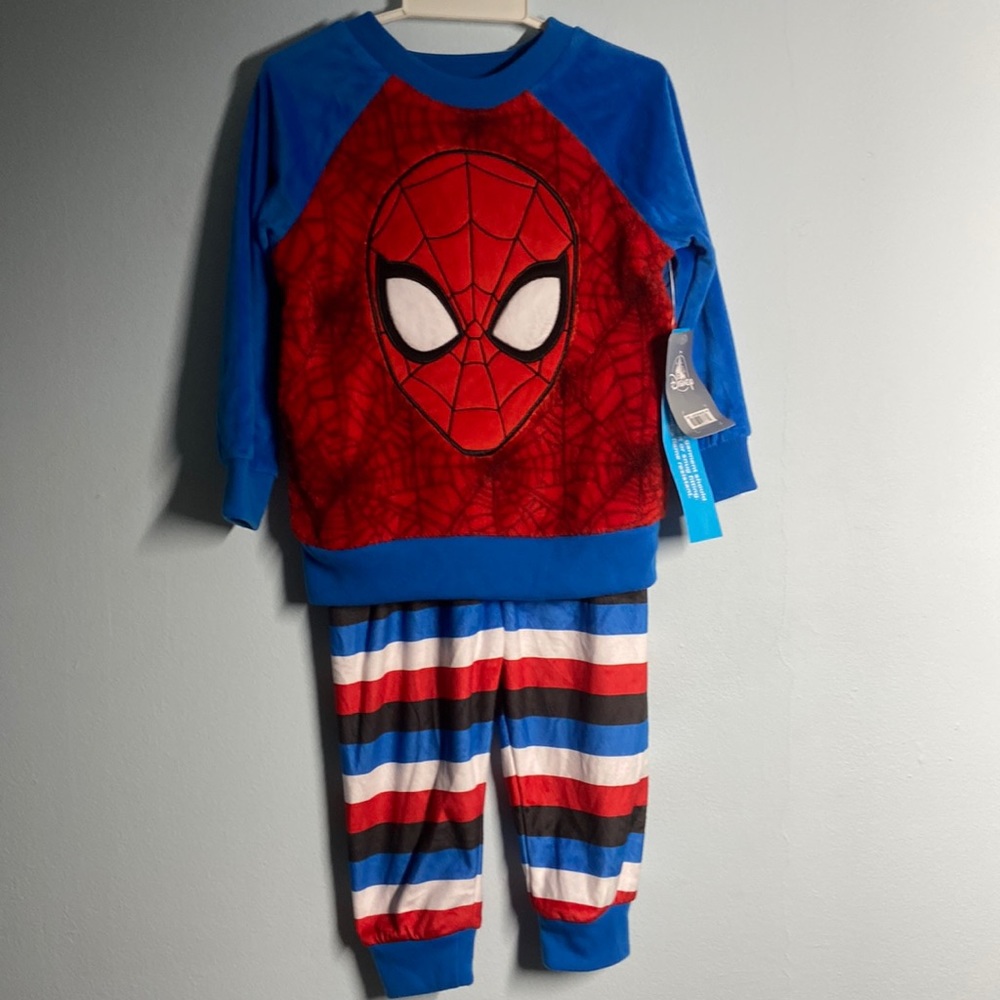 Disney Spiderman sz 2 Disney Pajamas NEW w/Tags